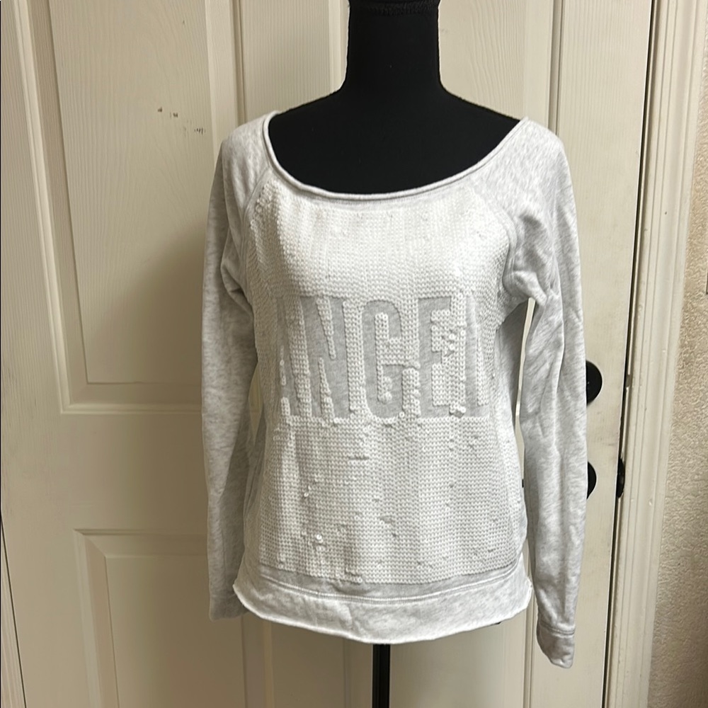 VICTORIA SECRET FASHION SHOW 2013 LIGHT GRAY ANGEL SEQUIN BLING SWEATSHIRT Small